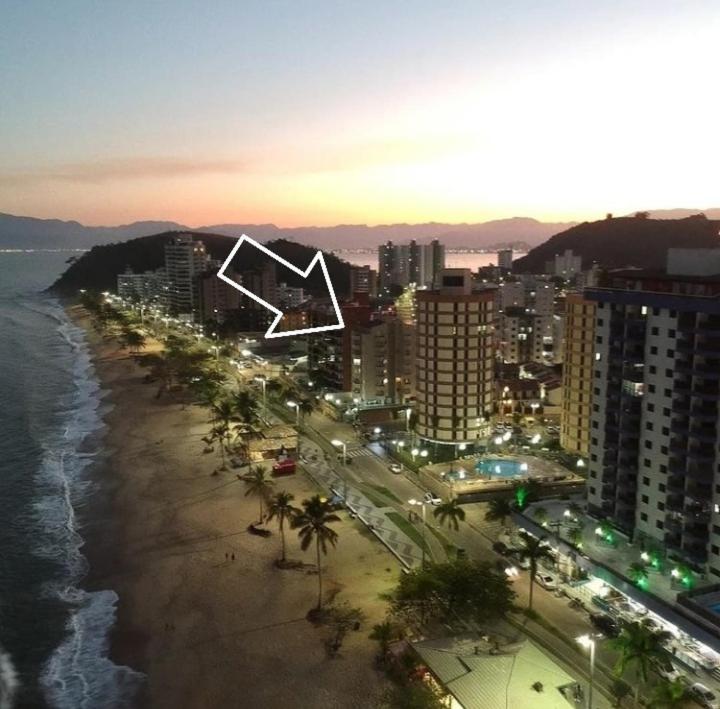 Ap Na Avenida Da Praia Caraguatatuba Buitenkant foto